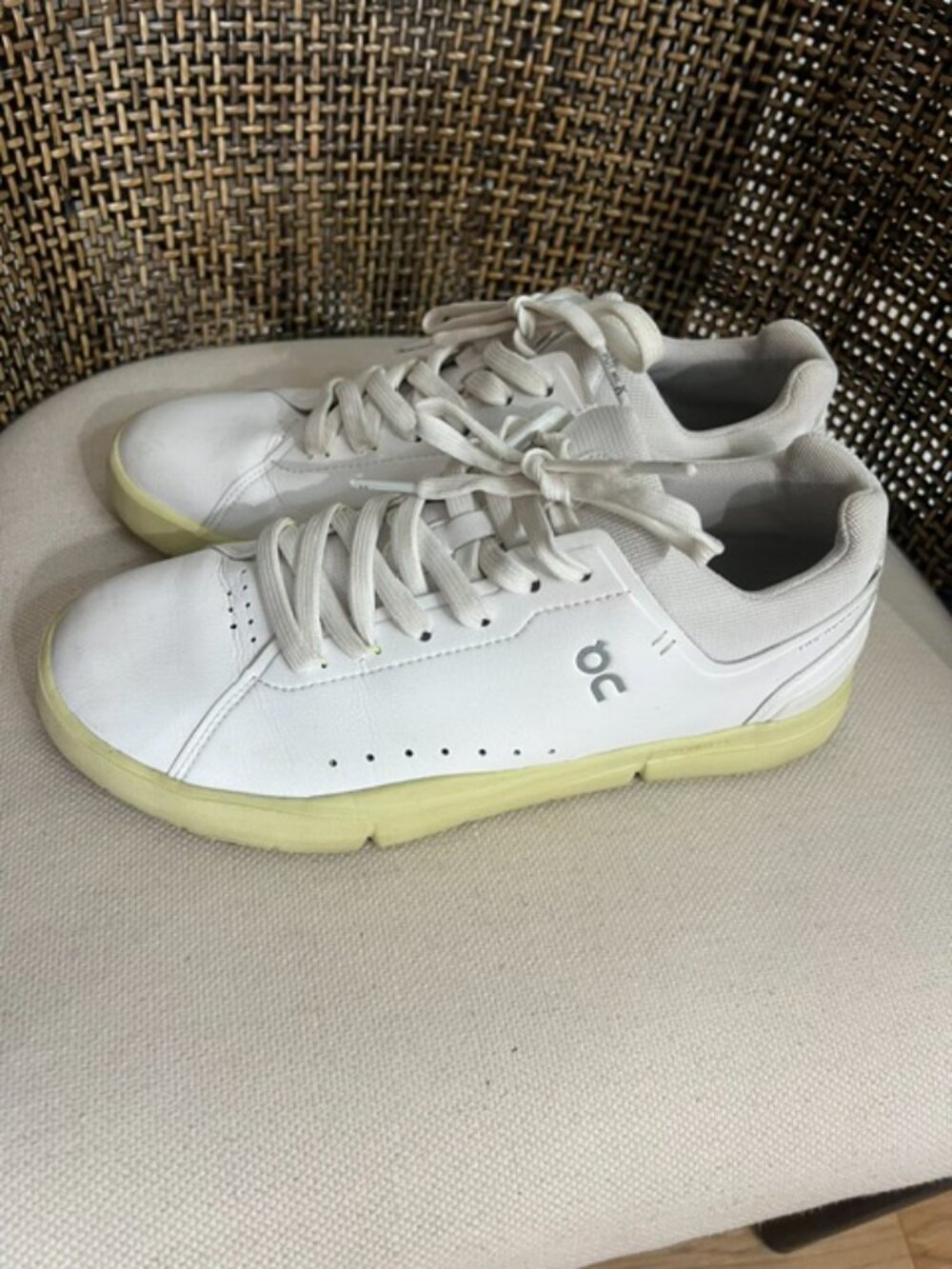 On Running Roger Advantage 1 Womens Size 8 - Picture 5 of 6
